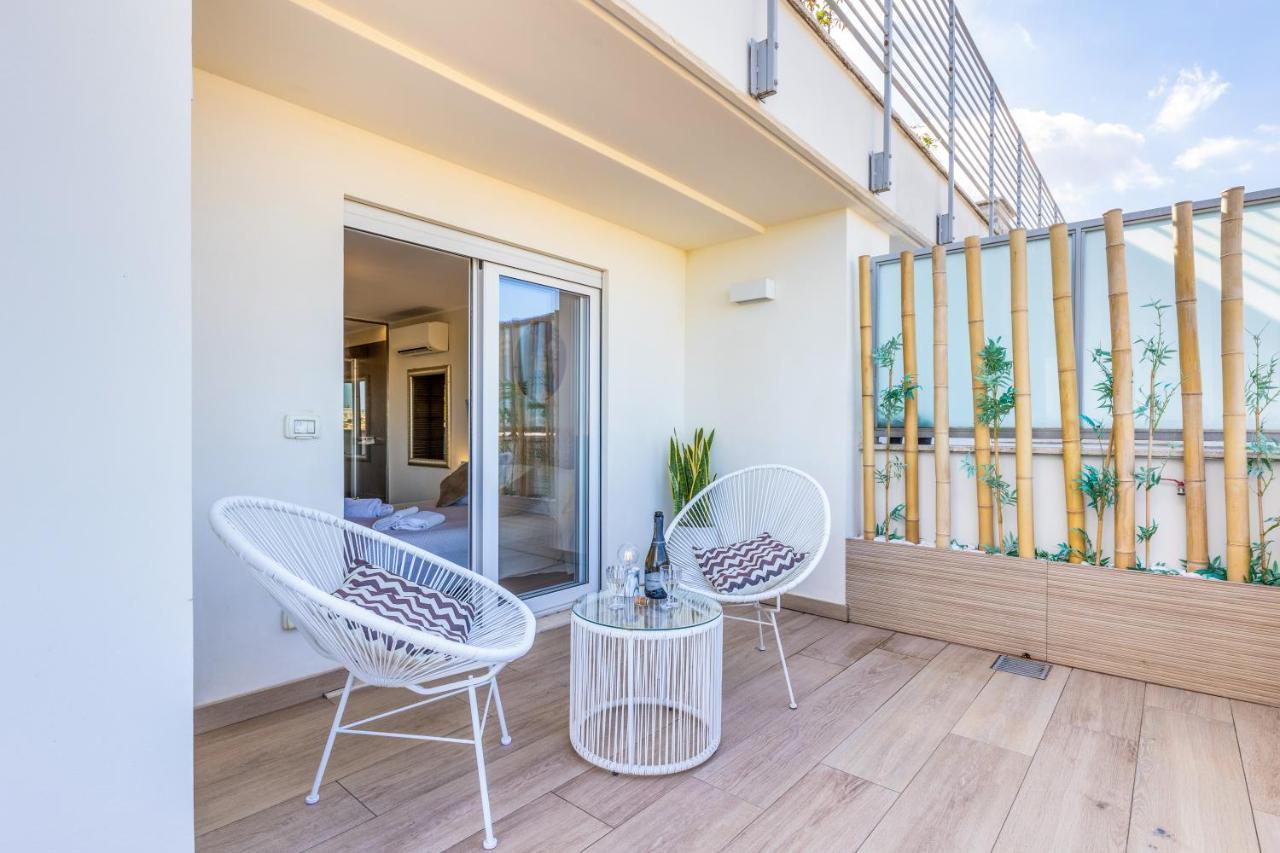 Appartamento Penthouse With A Panoramic Rooftop In Trastevere With Seasonally Jacuzzi Roma